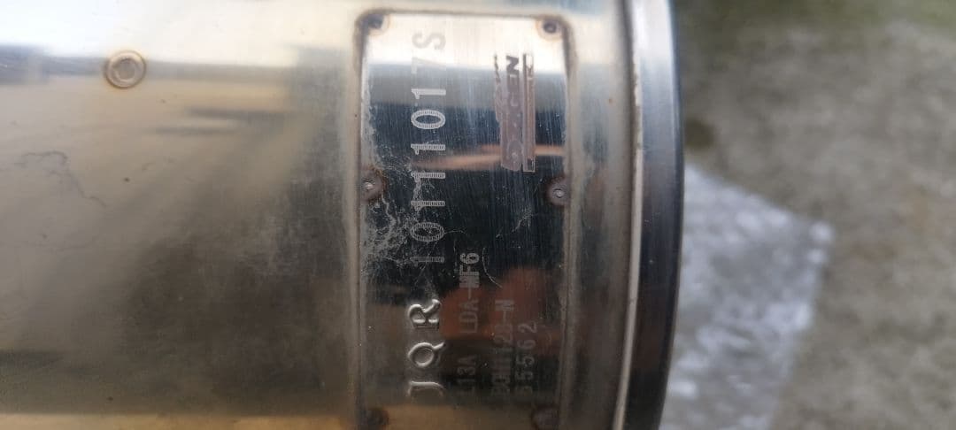 フィット　ハイブリッド　GP1　GE6　用社外マフラー