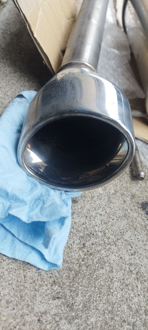 フィット　ハイブリッド　GP1　GE6　用社外マフラー