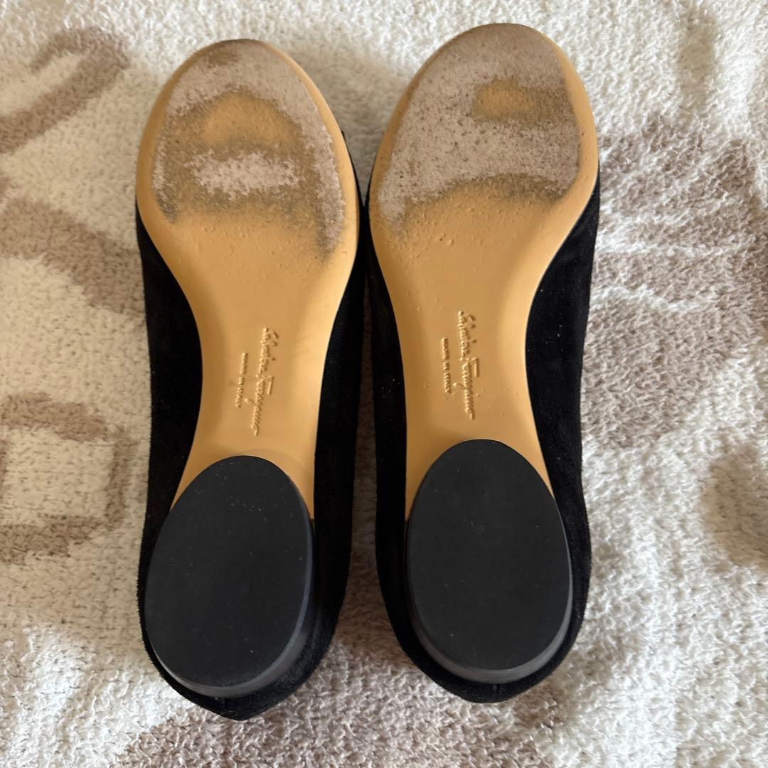 Ferragamo ブラック フラットシューズ