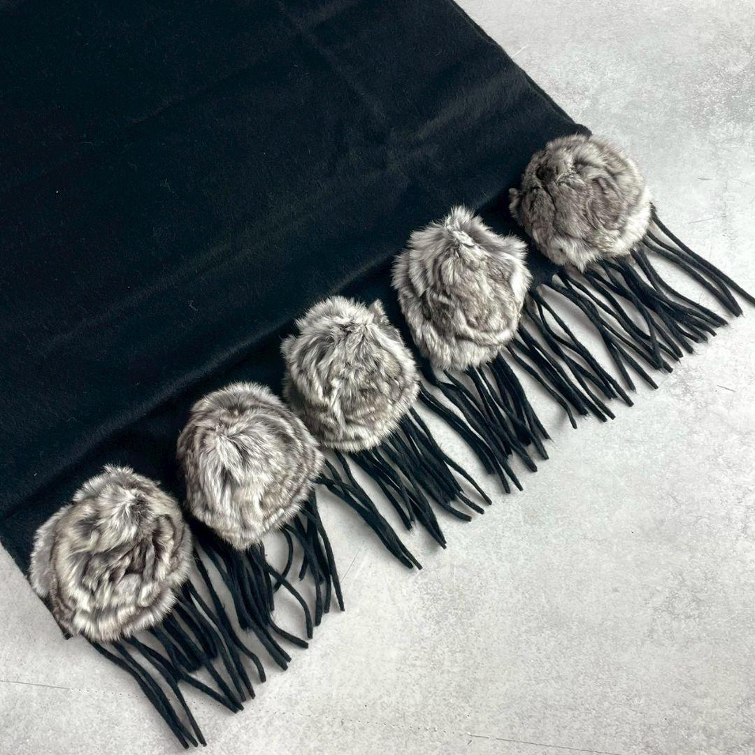 美品 カシミヤ100%●FENDI マフラー ストール ロゴ ポンポン 黒