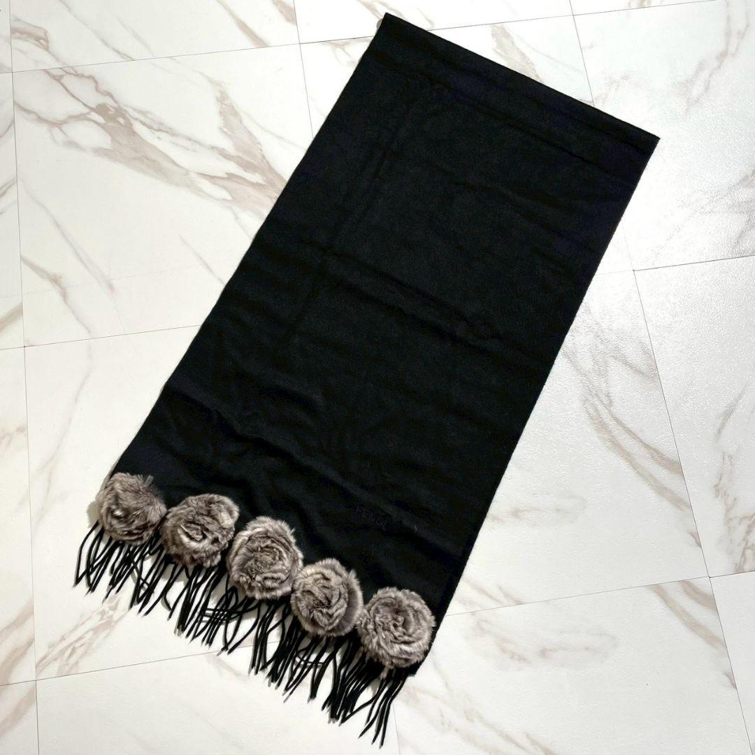 美品 カシミヤ100%●FENDI マフラー ストール ロゴ ポンポン 黒