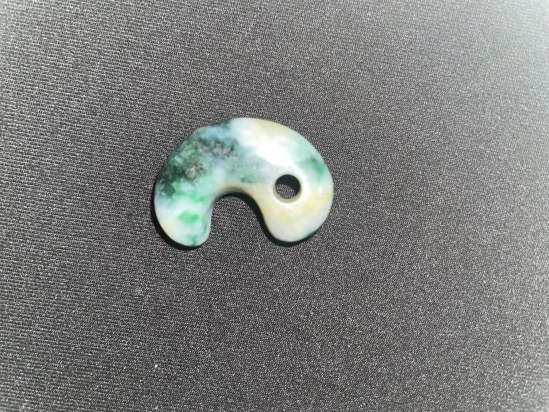 受験セール　翡翠　勾玉　糸魚川