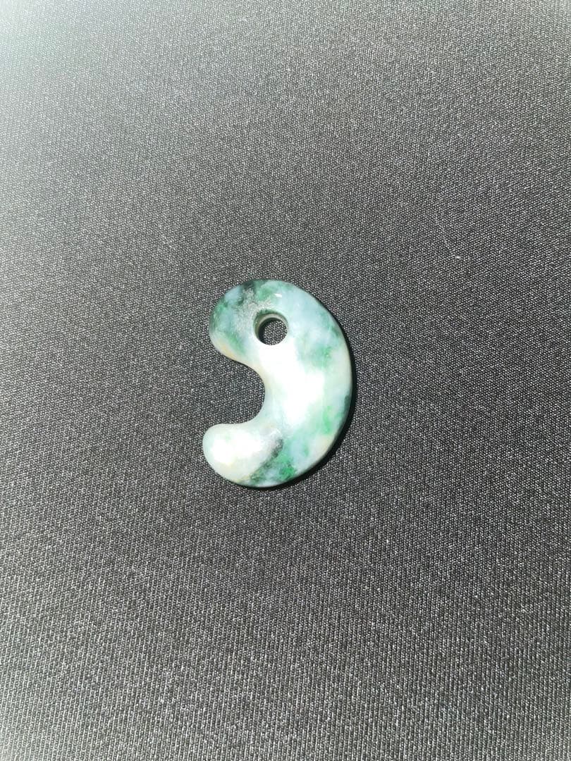 受験セール　翡翠　勾玉　糸魚川