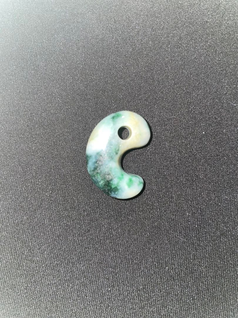 受験セール　翡翠　勾玉　糸魚川