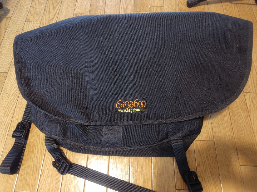 Bagaboo Standard Messenger bag L ブラック