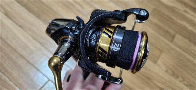 DAIWAダイワ_18LEGALISレガリスLT2500D