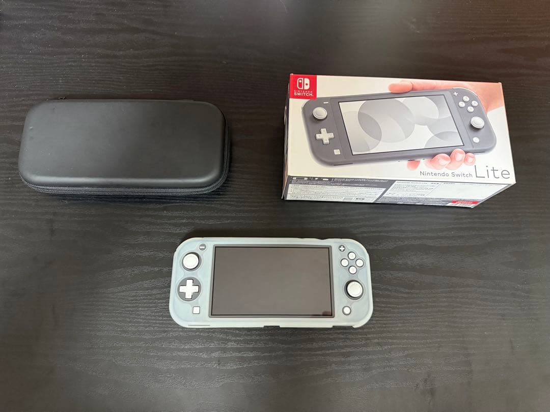 任天堂 スイッチ ライト グレー カバー キャリングケース