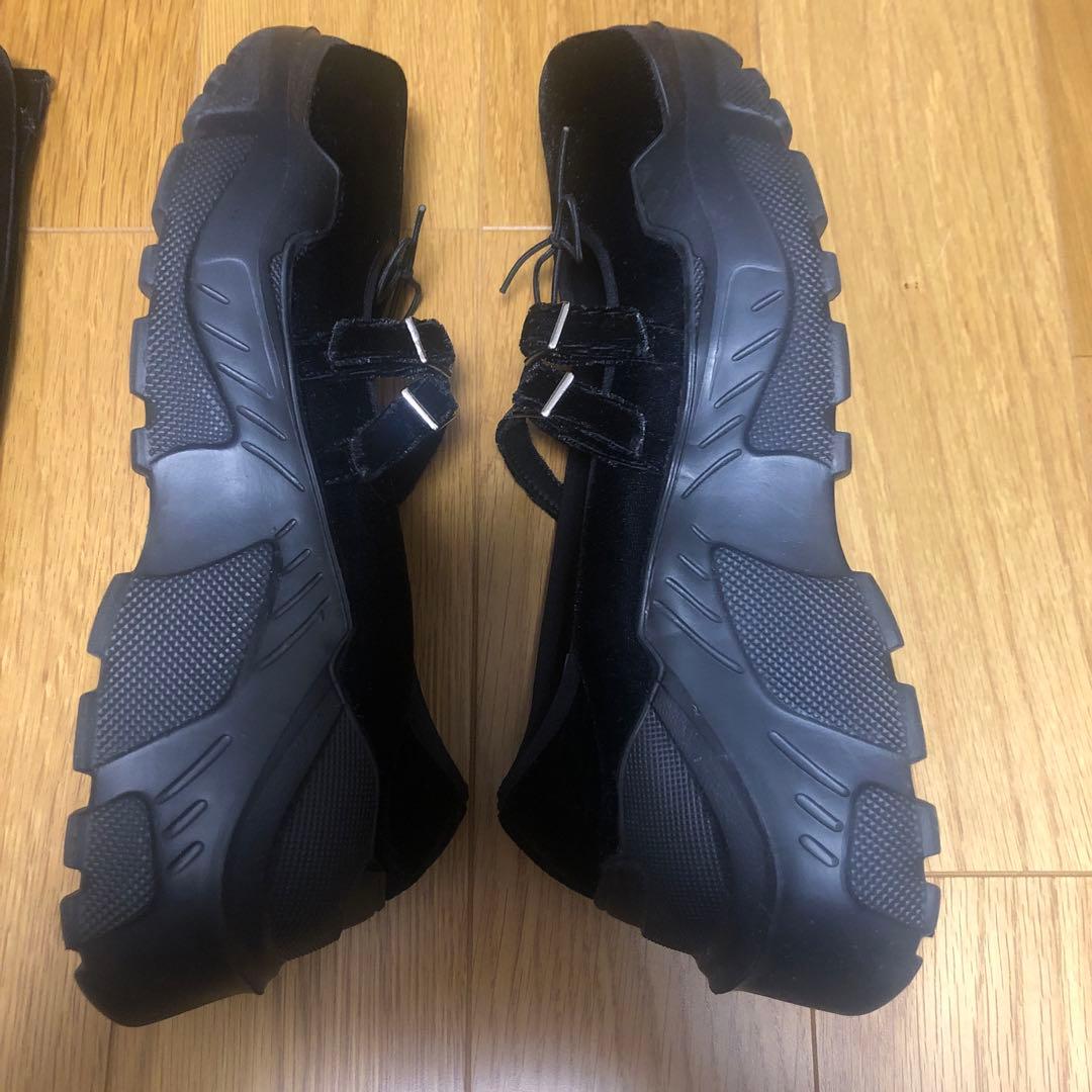 アキコアオキ　ブラック ベルベット スニーカー Giselle サイズ37