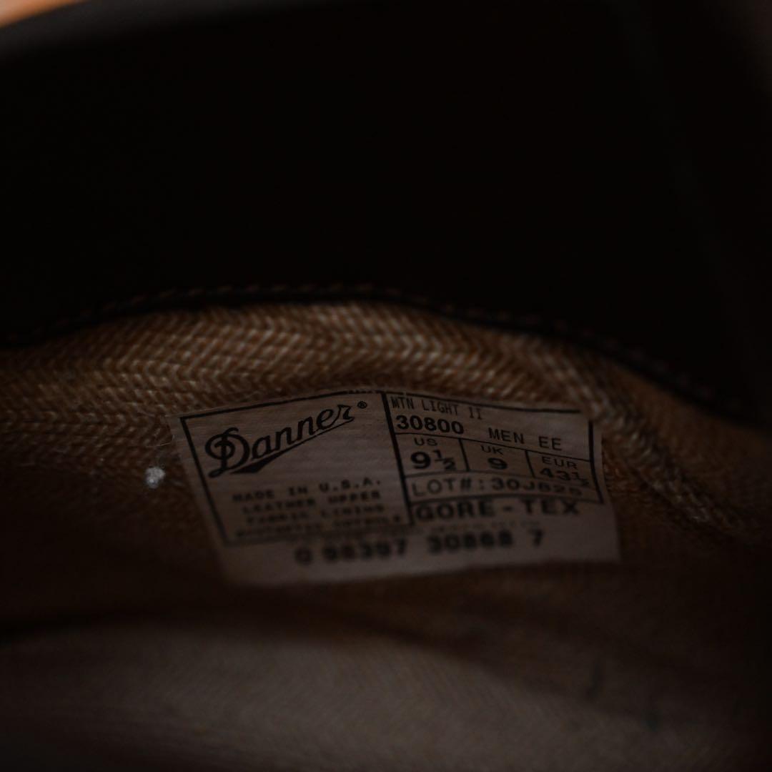 定価74800円danner ダナー マウンテンライト91/2 28.5