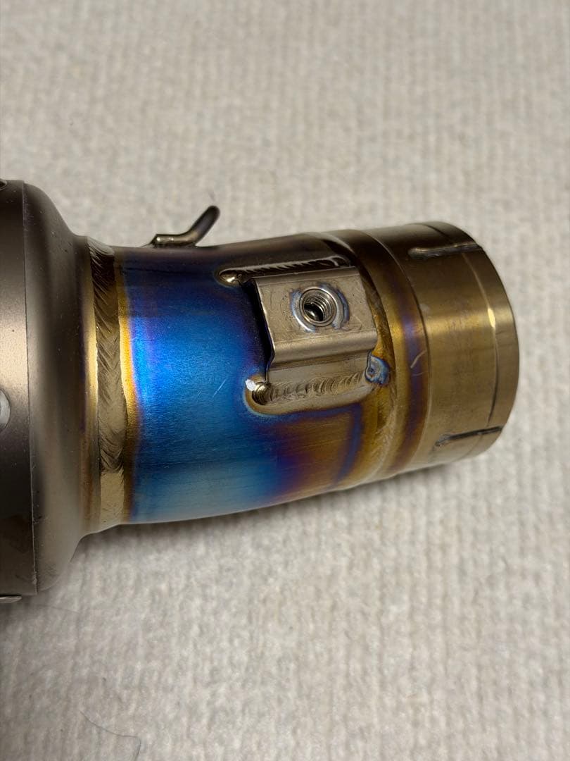 AKRAPOVIC アクラポビッチ　スリップオンマフラー　GSXR1000R