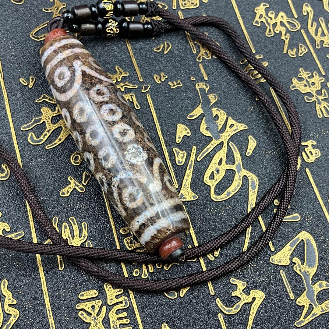 マニアおすすめ　一点物超大きい　紅朱砂 三十六眼天珠ネックレス　喜馬拉雅九頁岩