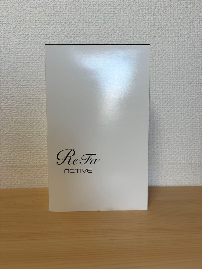 ReFaアクティブとDIORマルチユースパレット