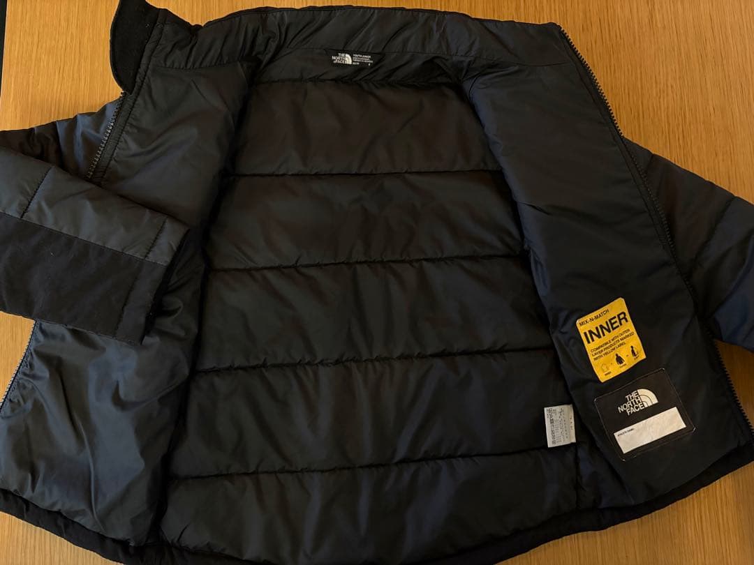 THE NORTH FACE ブラック中綿ジャケットXS 120 美品