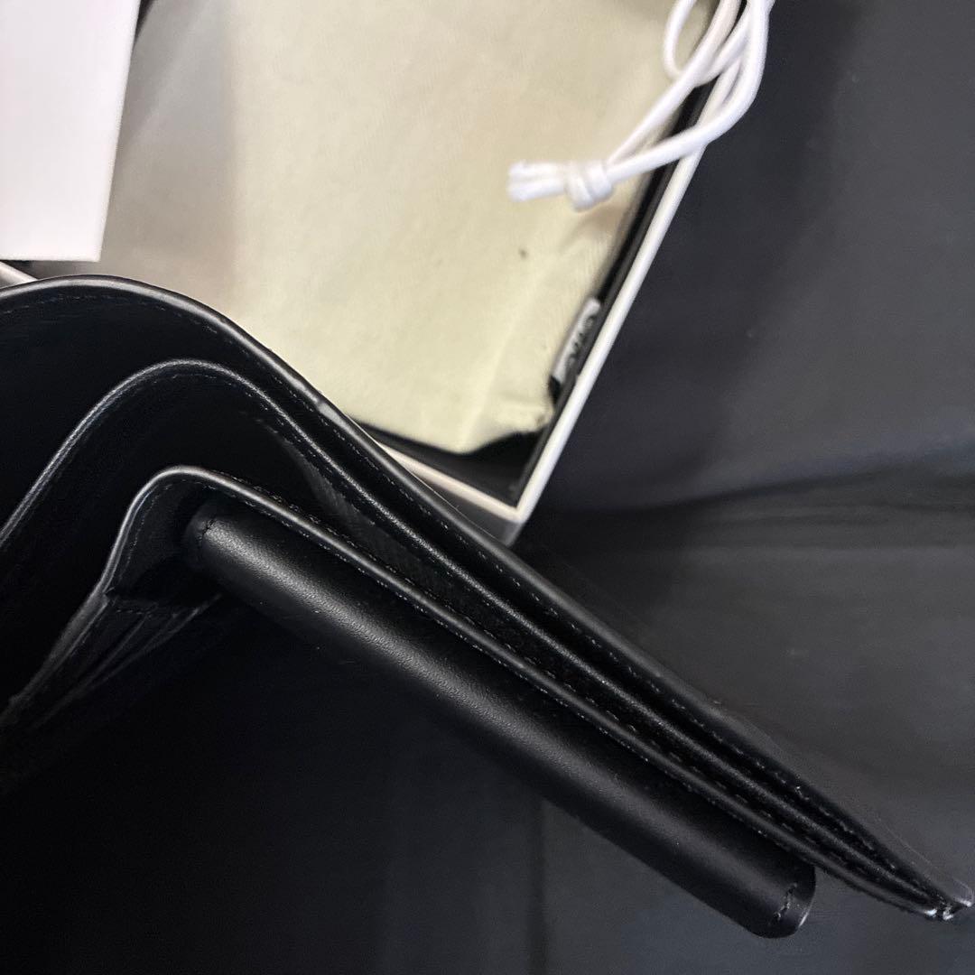 山口【新品未使用】LOEWE 二つ折り財布