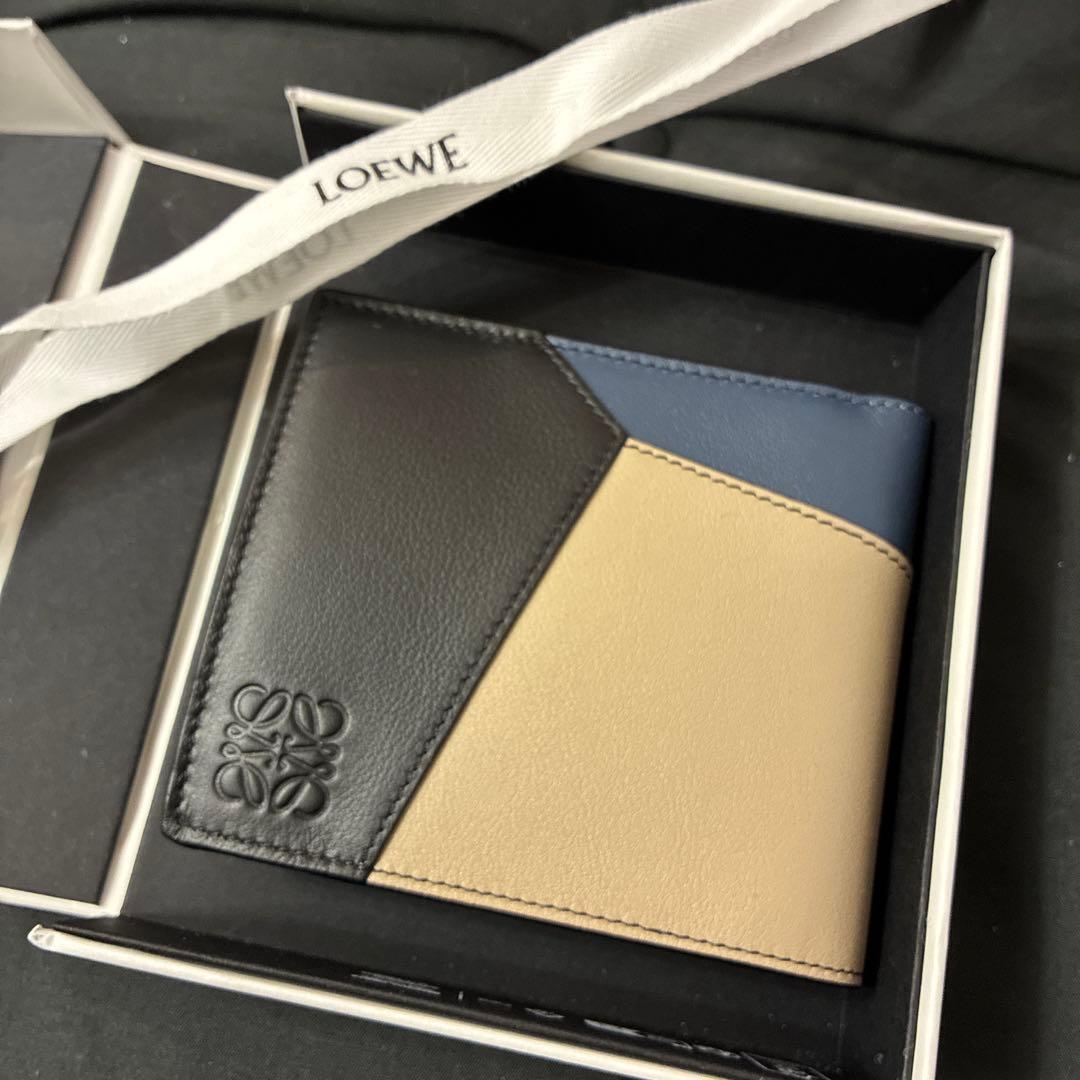 山口【新品未使用】LOEWE 二つ折り財布