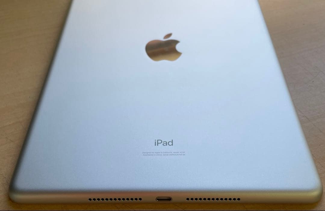 iPad 第7世代　A2197 Wi-Fiモデル　シルバー　32GB 超美品#2