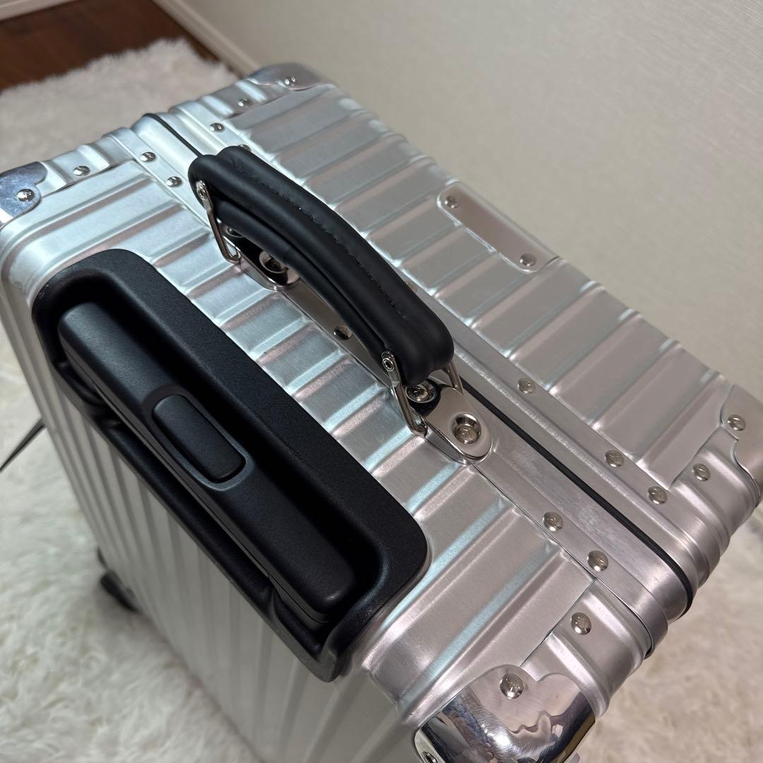 極美品 RIMOWA CLASSIC CABIN クラシックキャビン 4輪