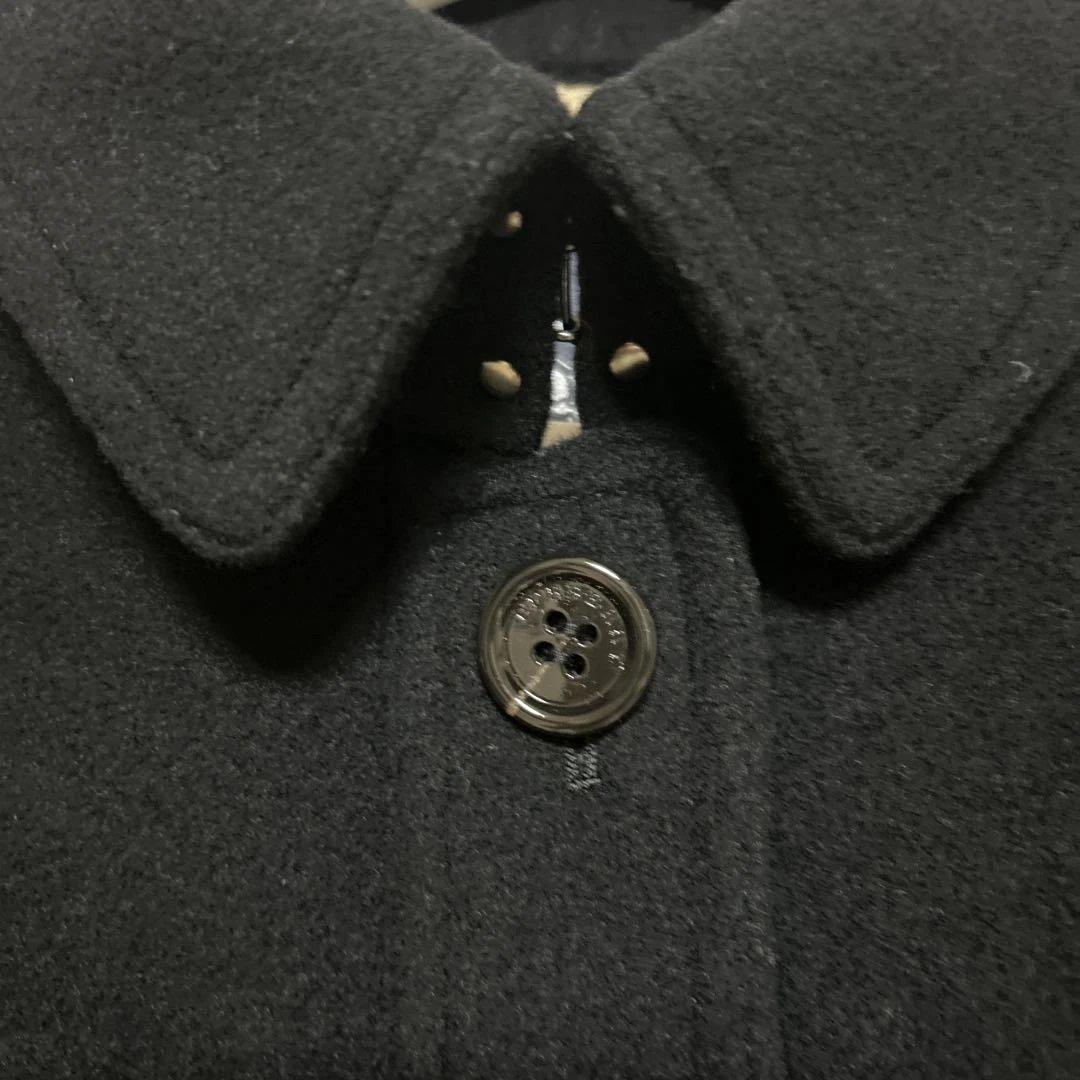 Burberry美品　黒いボタン付きウールコート　サイズ40