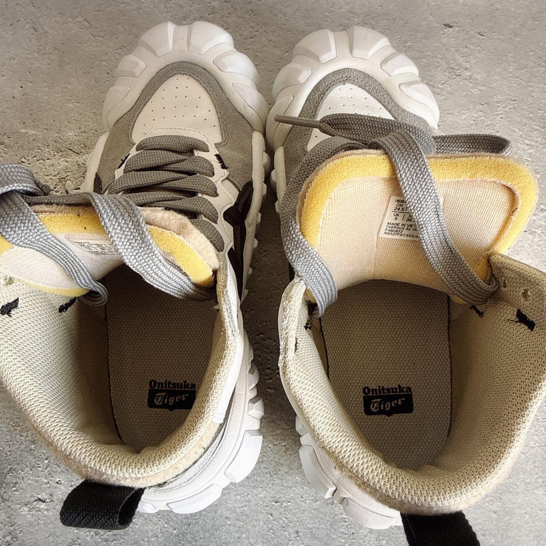 美品　オニツカタイガー　デンティグレ LL ホワイト　ユニセックスモデル