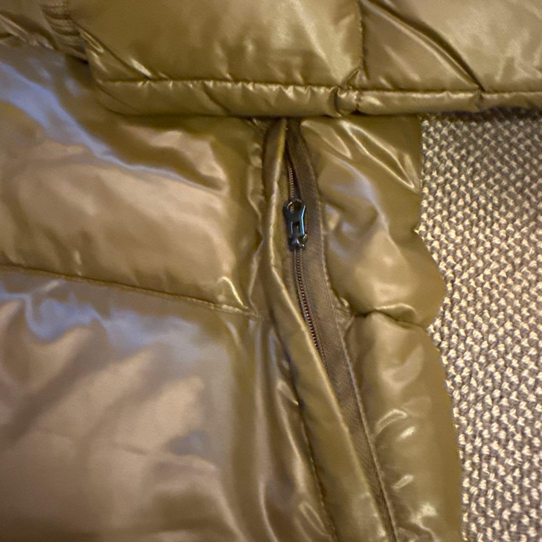 未使用デュベティカDUVETICAオリーブグリーン ファー付ダウンロングコート