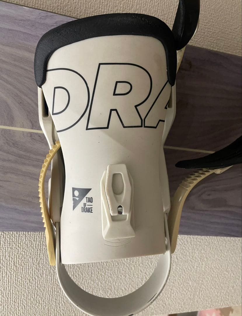 Hi-Fi HOLIDAY スノーボード 145cm