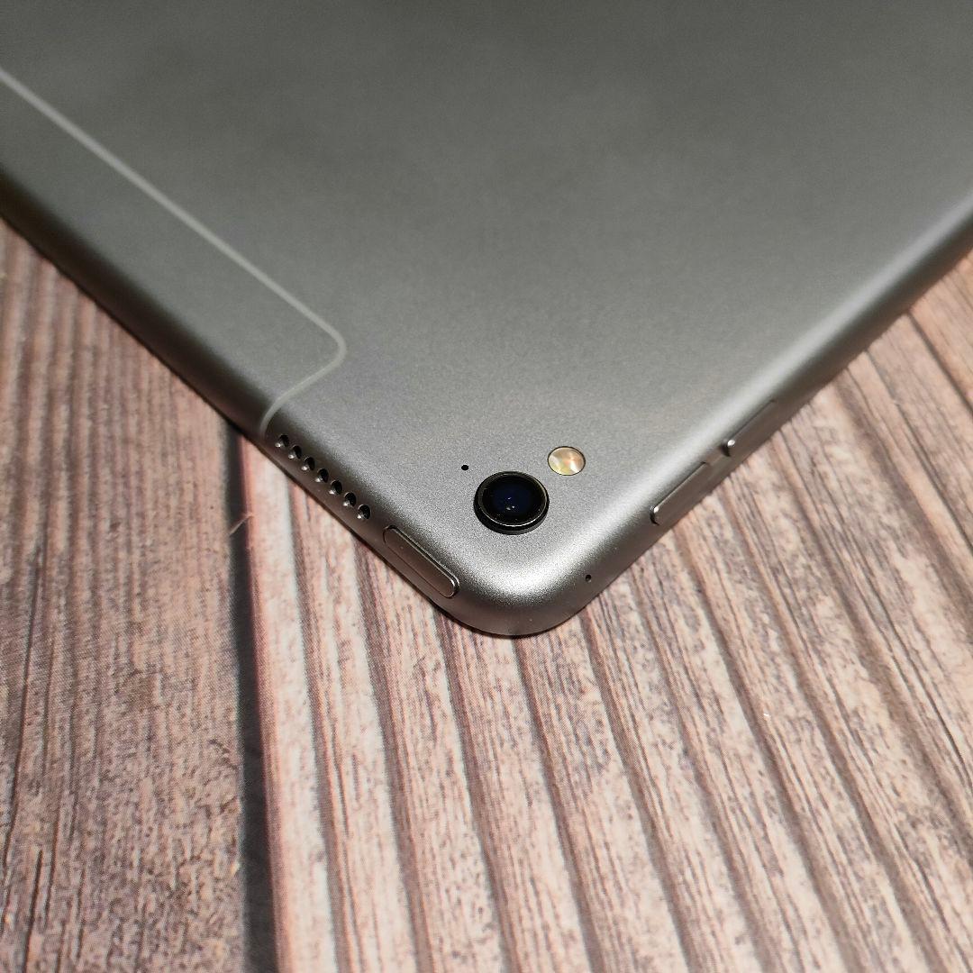 iPad Pro 9.7インチ 32GB SIMフリー スペースグレー 美品