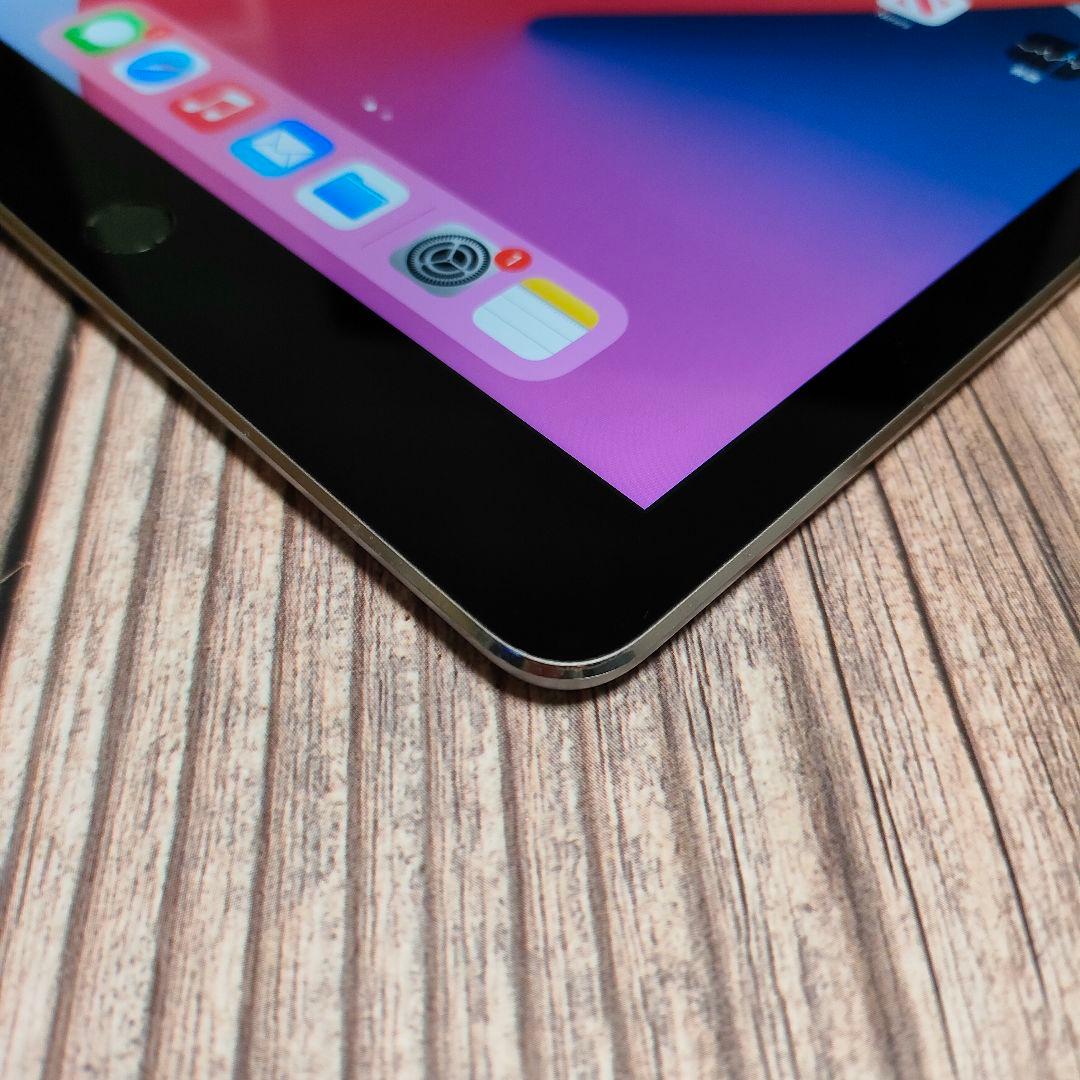 iPad Pro 9.7インチ 32GB SIMフリー スペースグレー 美品