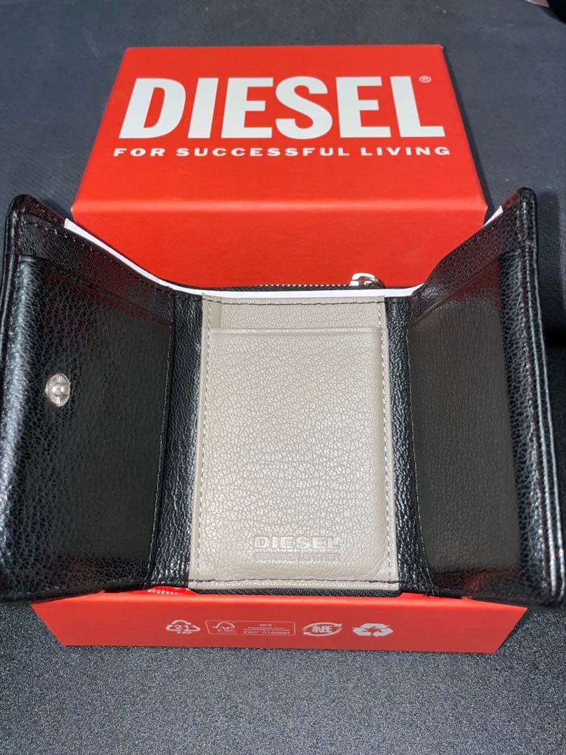 【本物箱付き】DIESEL ブラック 三つ折り財布