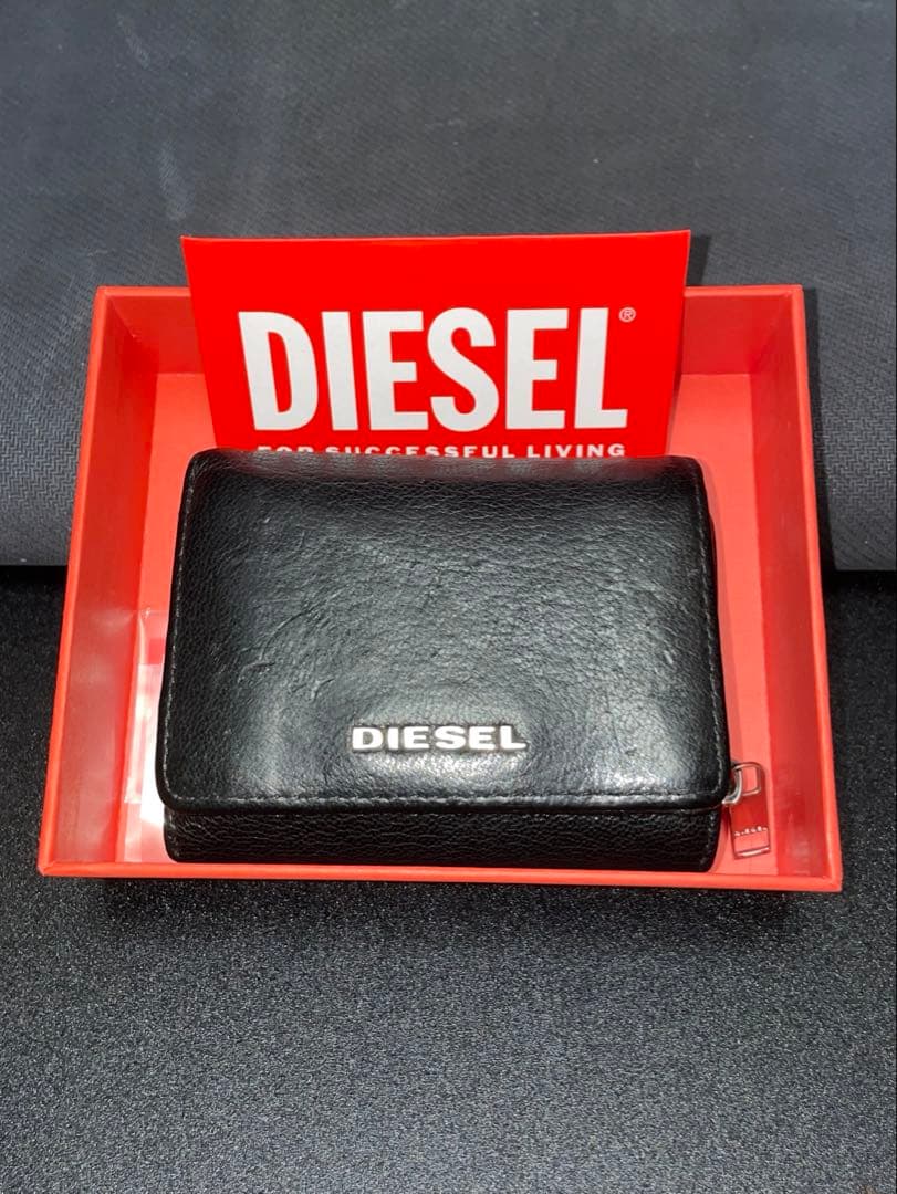 【本物箱付き】DIESEL ブラック 三つ折り財布