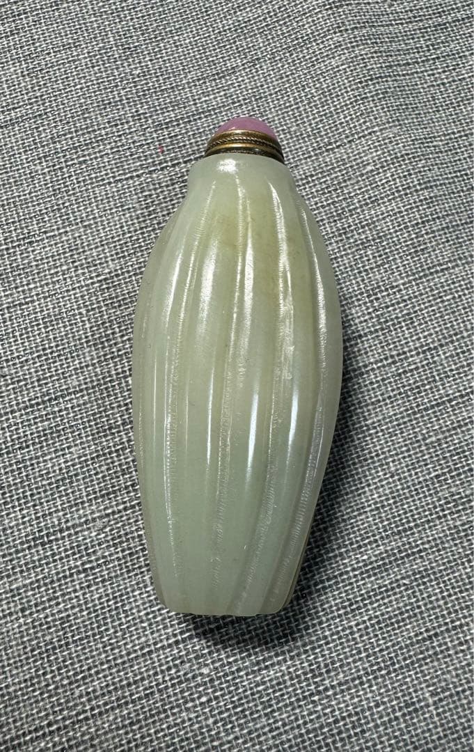 古砡 砡製物 和田玉 清時代中国古美術骨董 鼻煙壺 雕刻アンティ一ク