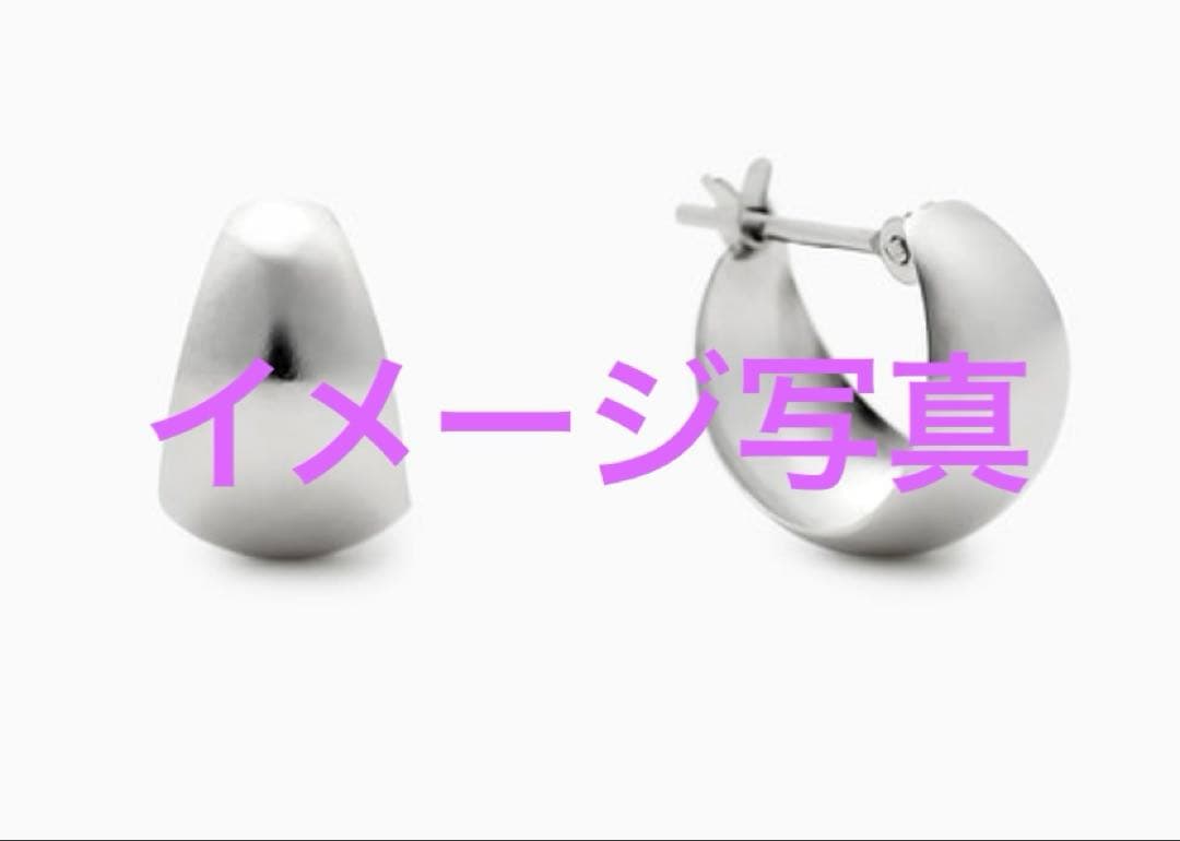 K10WGフープピアス　新品同様　K10WG刻印あり