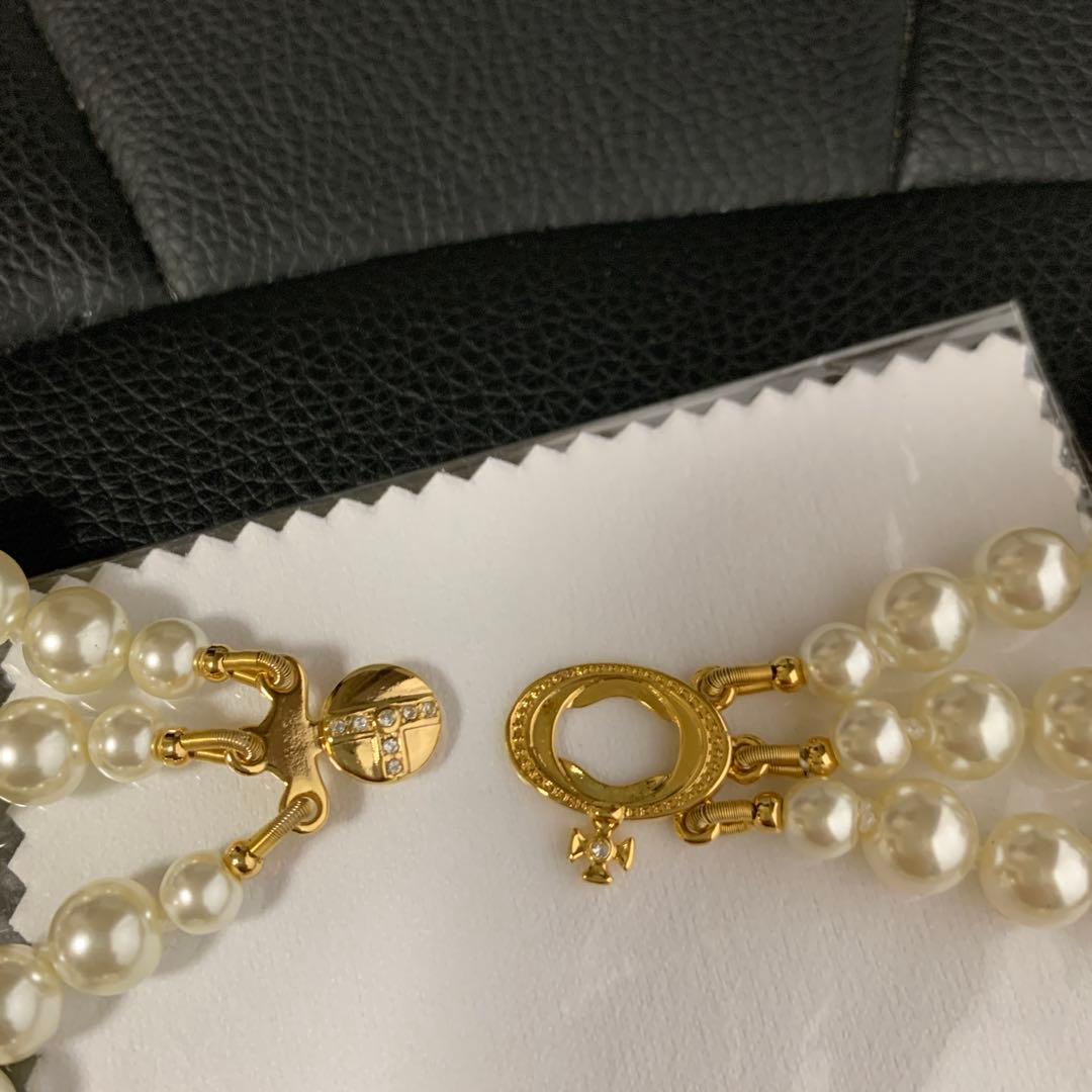 Vivienne Westwood ブロークンパールネックレス