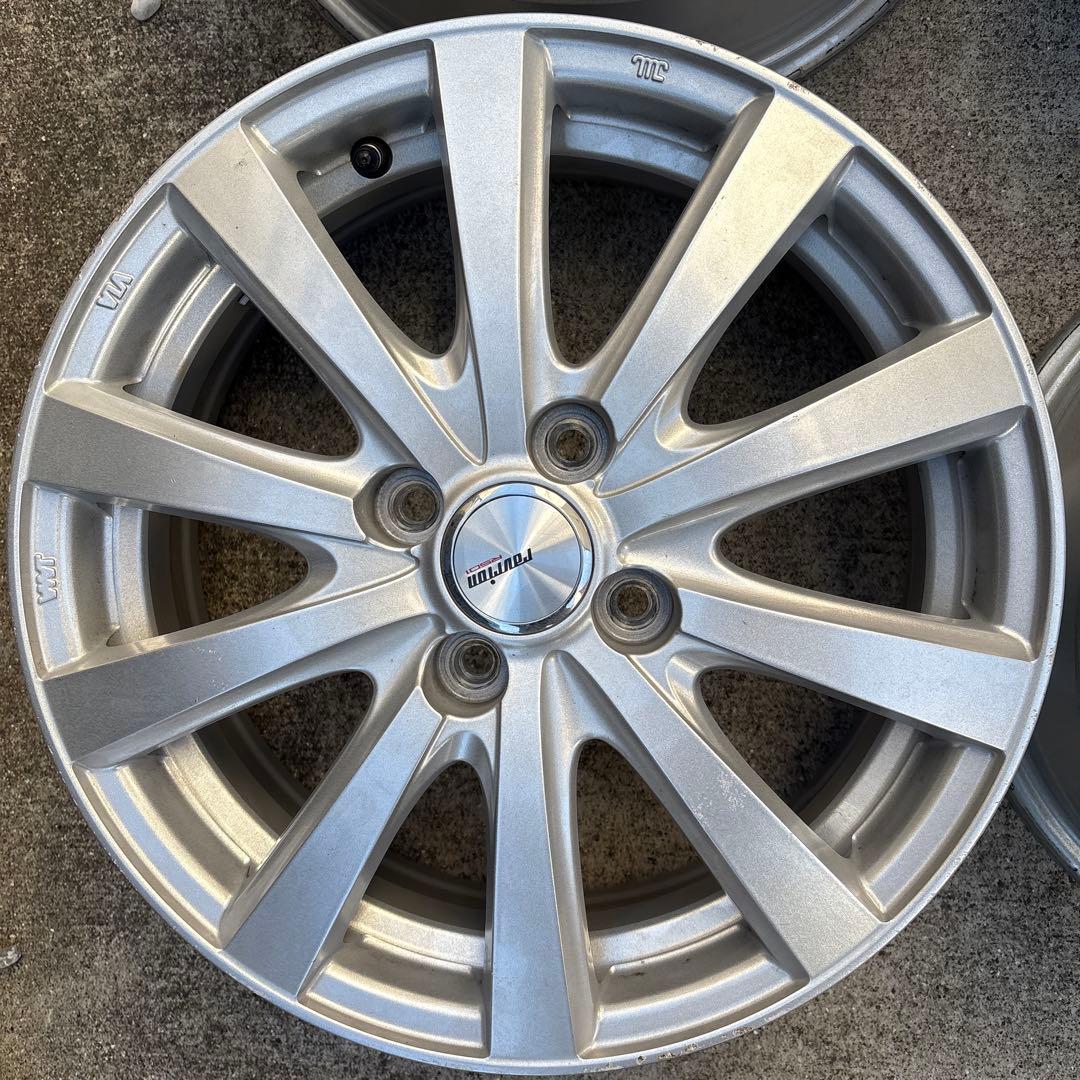 AQUA ravrion RS01 ホイール 15インチ