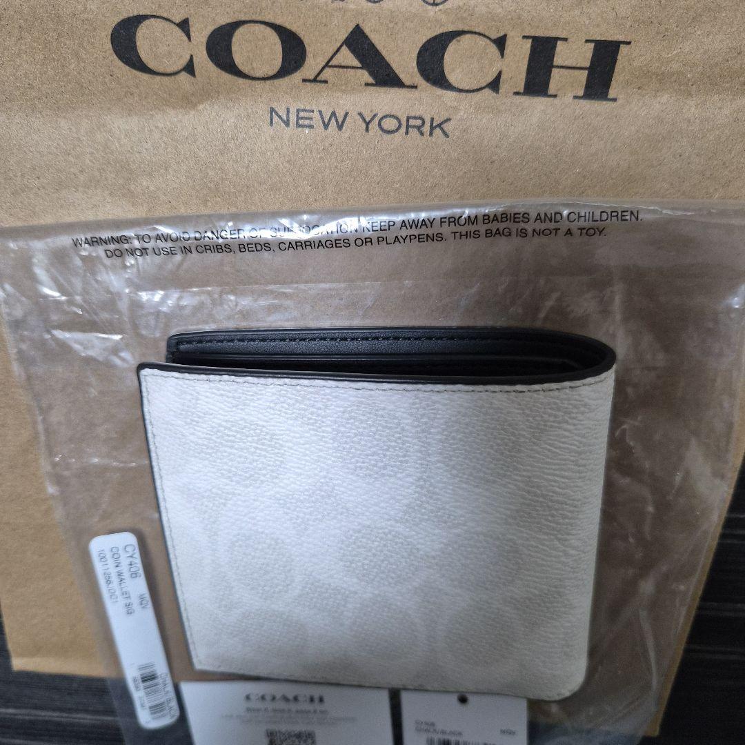 COACH ウォレット シグネチャーキャンバス新品同様