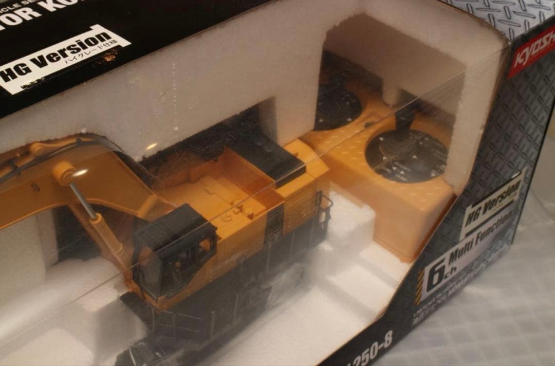 t*s様 KYOSHO　京商 油圧ショベル KOMATSU PC1250-8 1