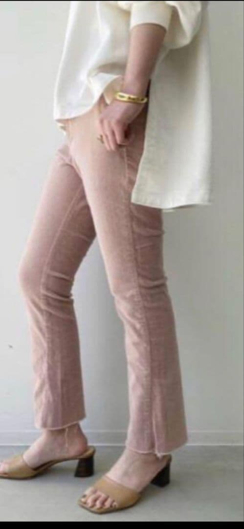 新品アパルトモン　レミリーフ　コーデュロイパンツ　サイズ40