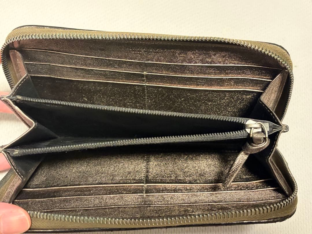 BOTTEGA VENETA ボッテガ 長財布 ラウンドファスナー　ブロンズ