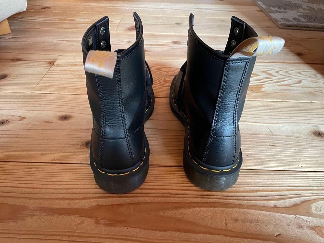 Dr. Martens ドクターマーチン　8 ホール （25.5 cm）　美品