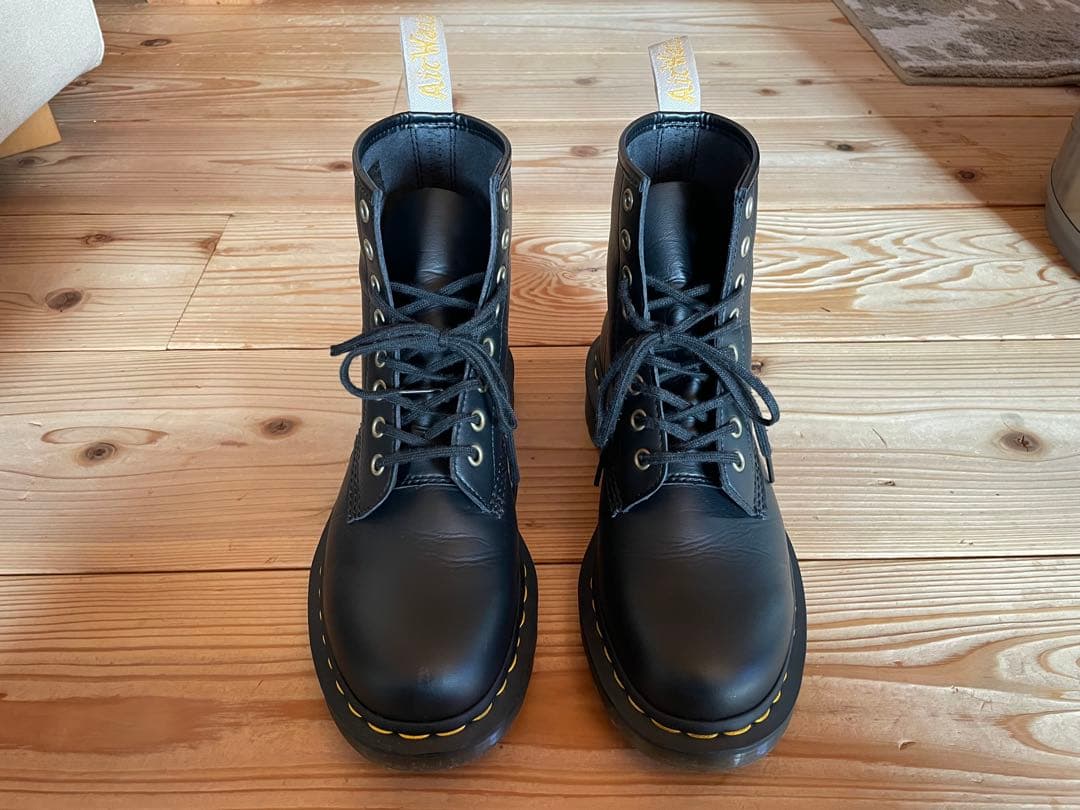 Dr. Martens ドクターマーチン　8 ホール （25.5 cm）　美品