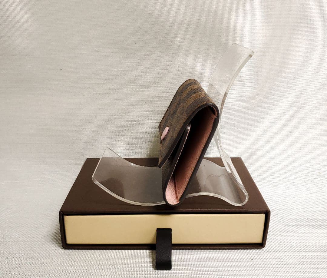 美品 ルイヴィトン ダミエ 6連 キーケース ローズバレリーヌ ㉘