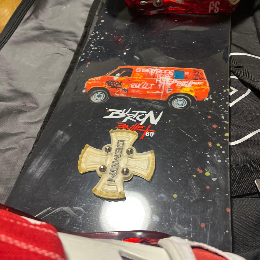 BURTON 3点セット　(ボード、バインディング、MOTOケース付き)