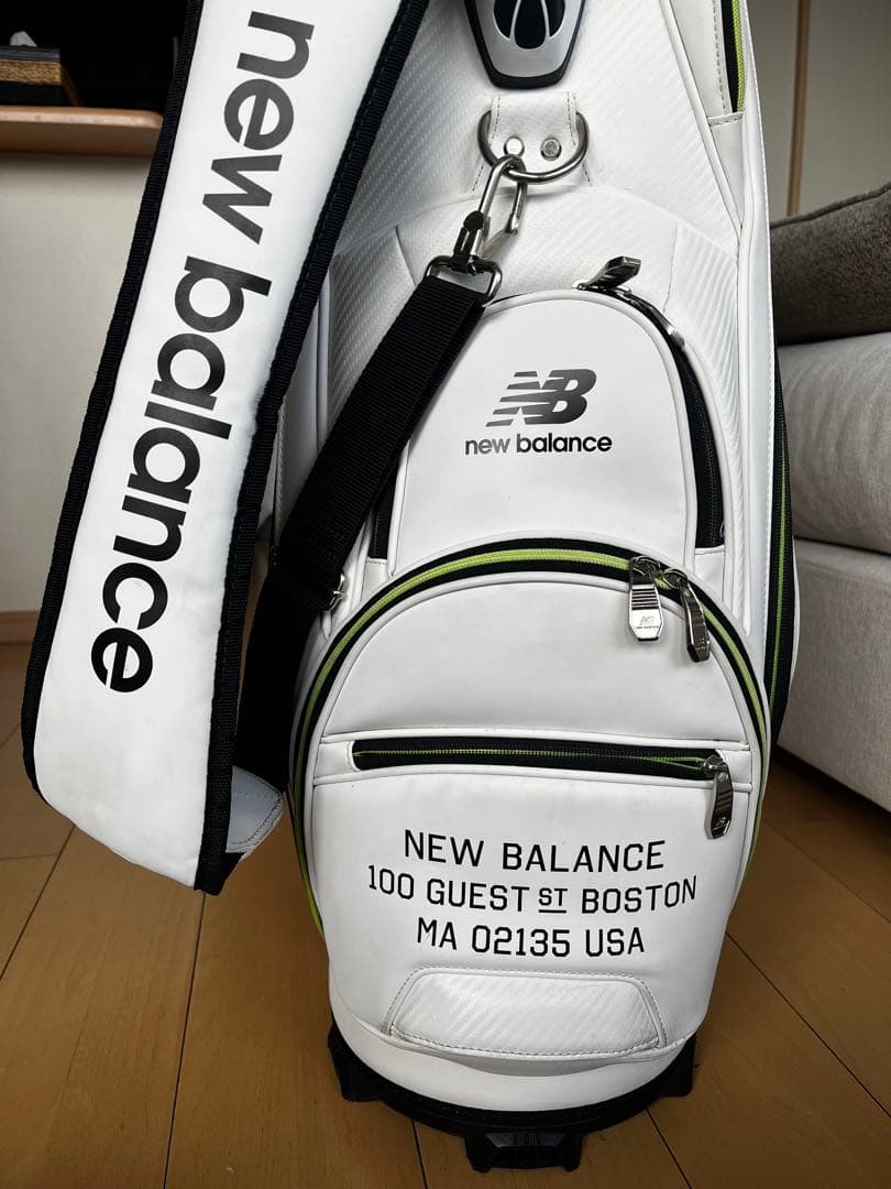良品♪ニューバランスゴルフ 9.0型 キャディバッグ マットポリウレタン　白