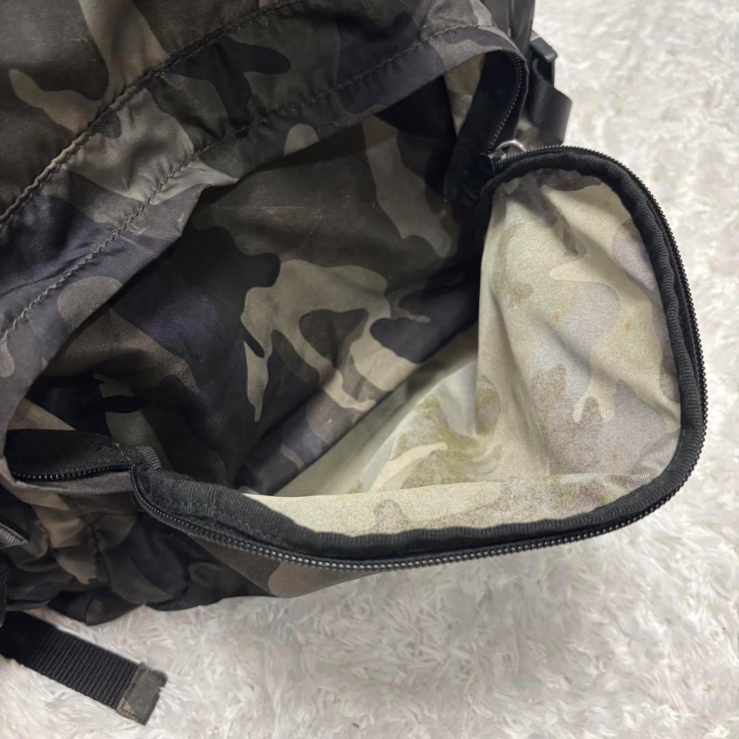 PRADA テスート バックパック リュックサック 三角ロゴ 迷彩 カモフラ