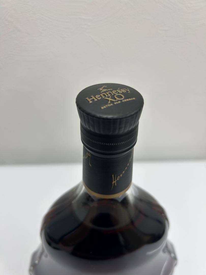 ヘネシー Hennessy XO黒キャップ700ml