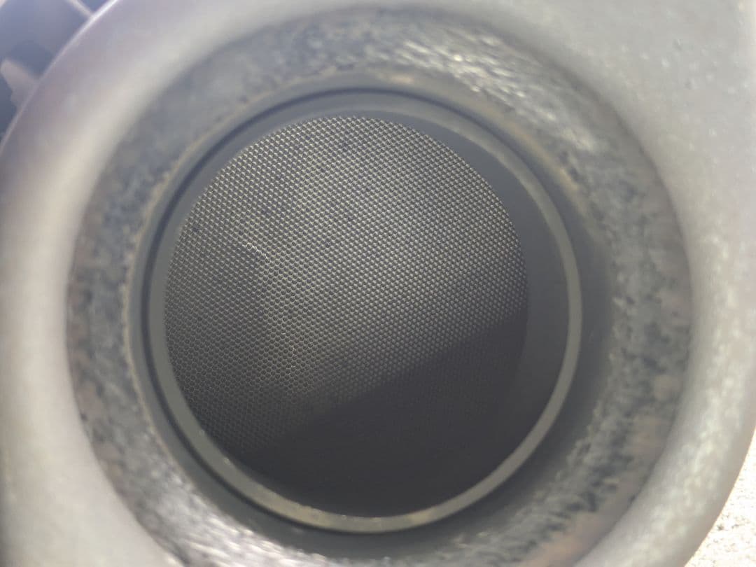 プリウス　触媒　コンバーター