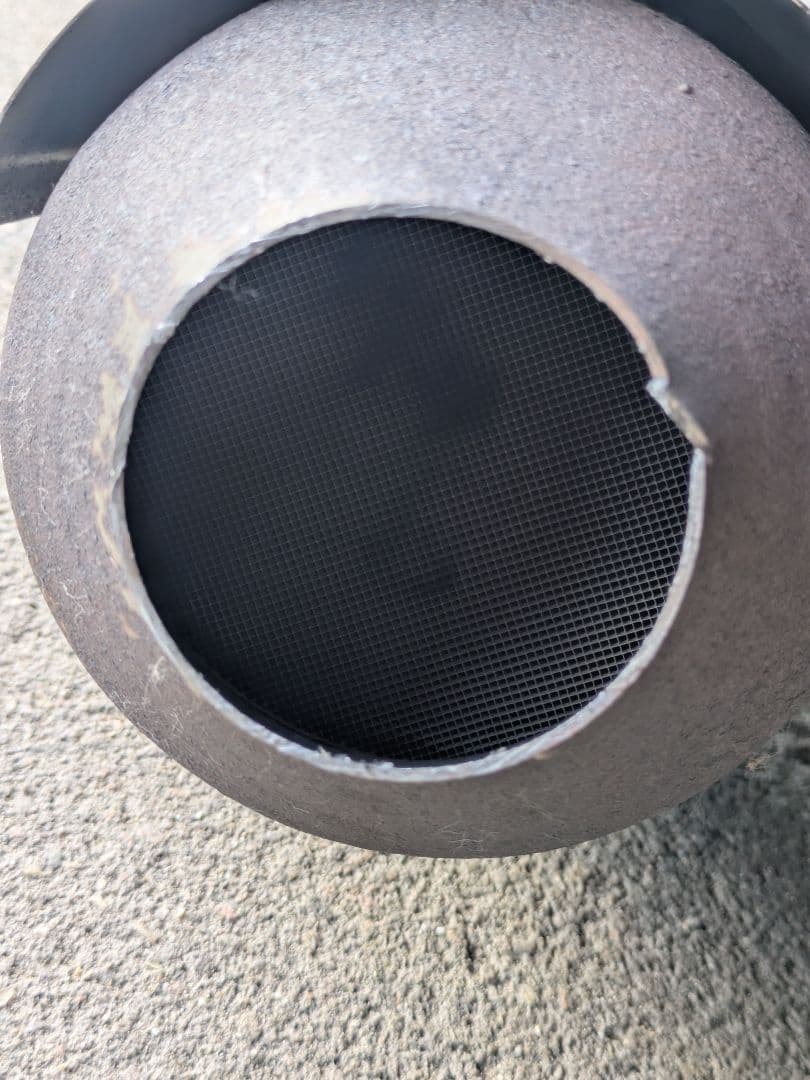 プリウス　触媒　コンバーター