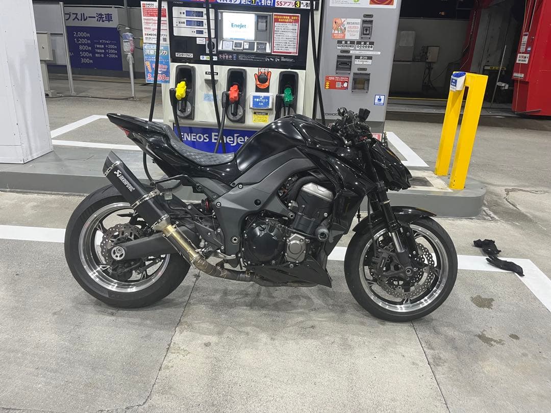 z1000 フルエキマフラー