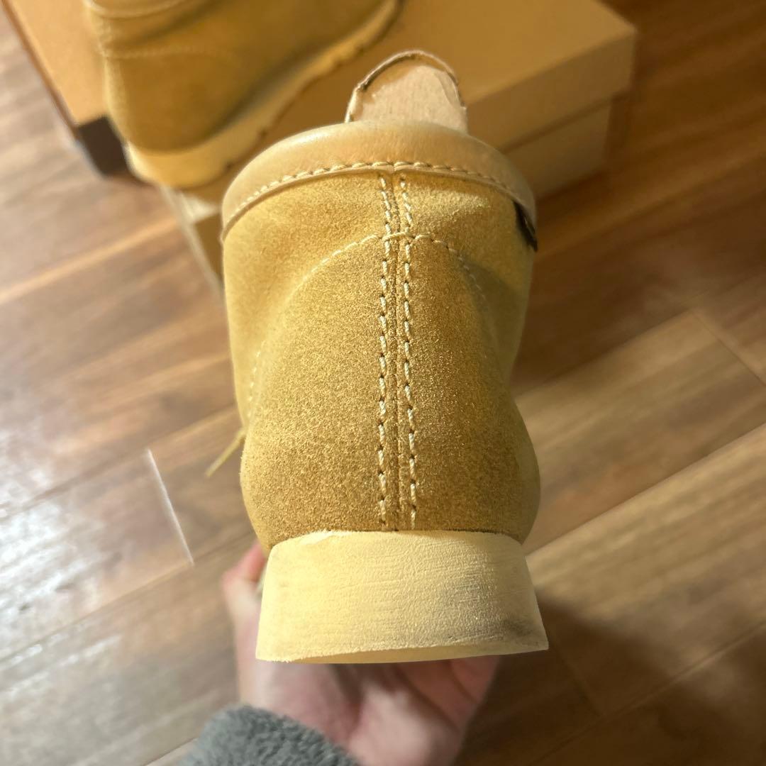 クラークス　ワラビーゴアテックス