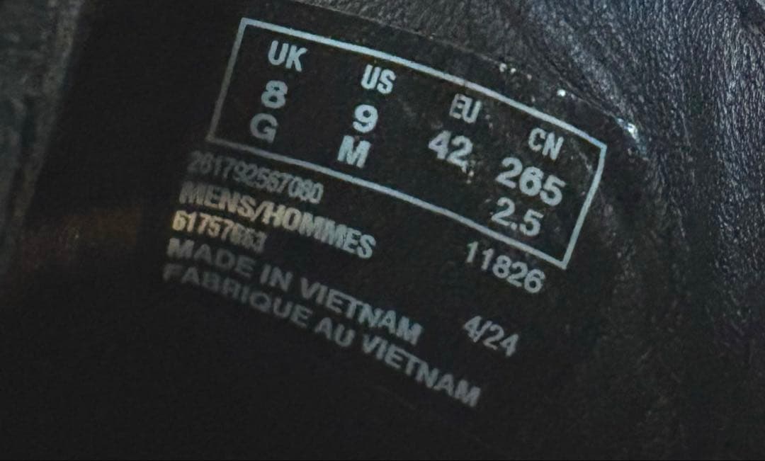 新品　clarks クラークス　ゴアテックス　WALLABEE BOOT GTX