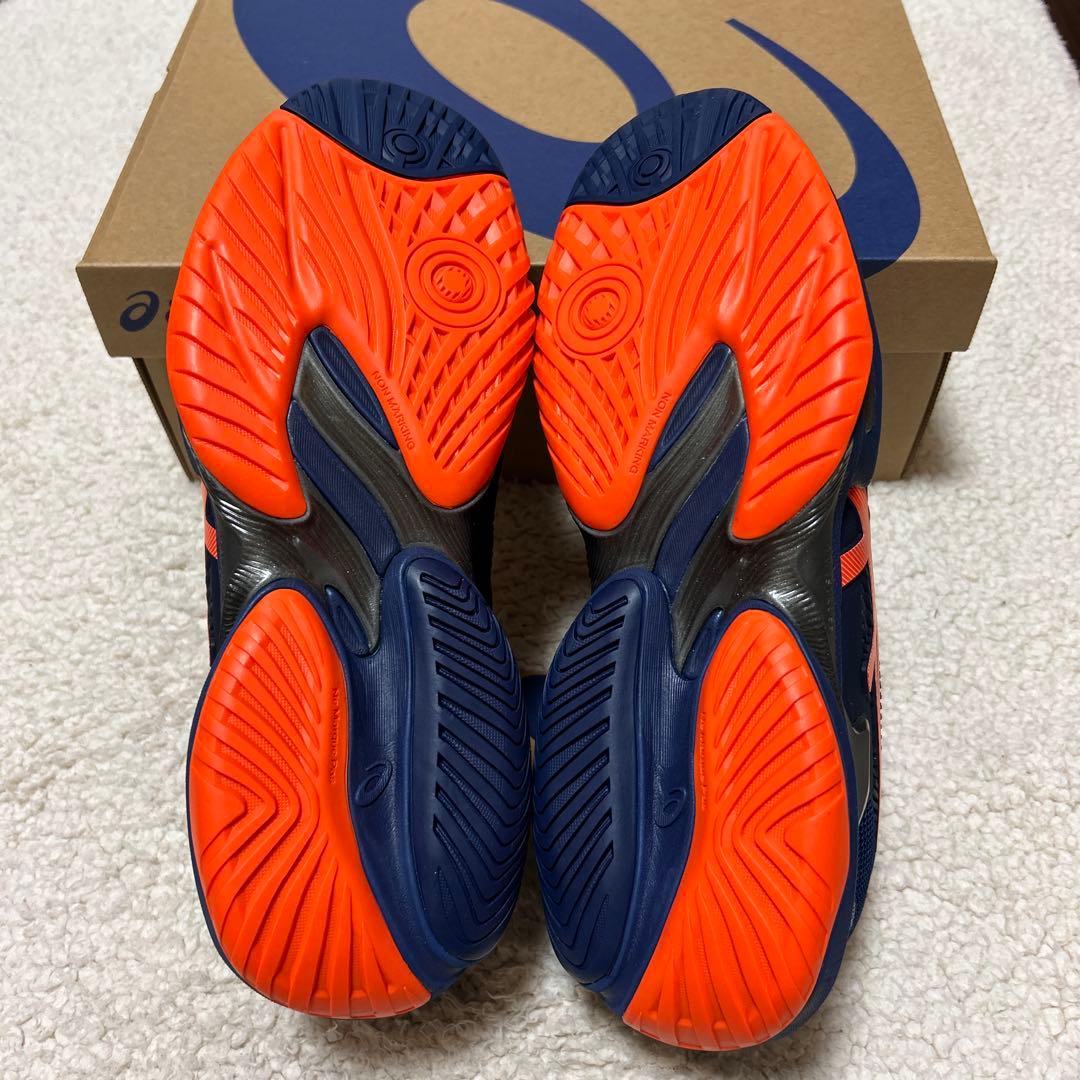 未使用　アシックス　テニスシューズ　COURT FF 3